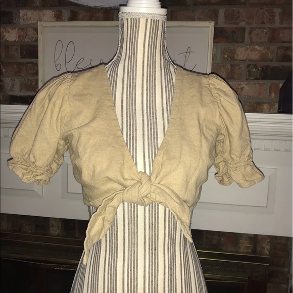 Forever 21 size medium Crop top - Picture 2 of 6